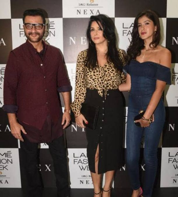 LFW 2019: Janhavi cheered brother Arjun-Jahan in this way!