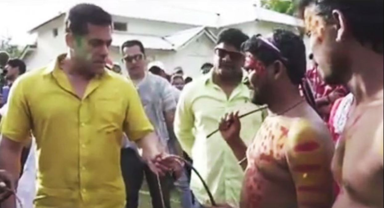 VIDEO: Another blast from the set of Dabangg 3, Salman whips himself...