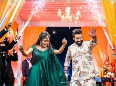 'Bekhayali' Singer-Duo, Sachet Tandon And Parampara Thakur Are Engaged