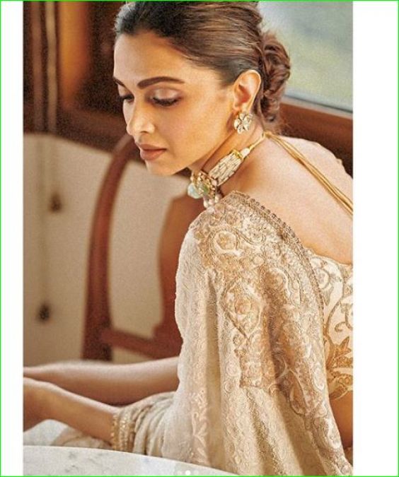 Deepika Padukone looked very attractive in saree, pictures going viral