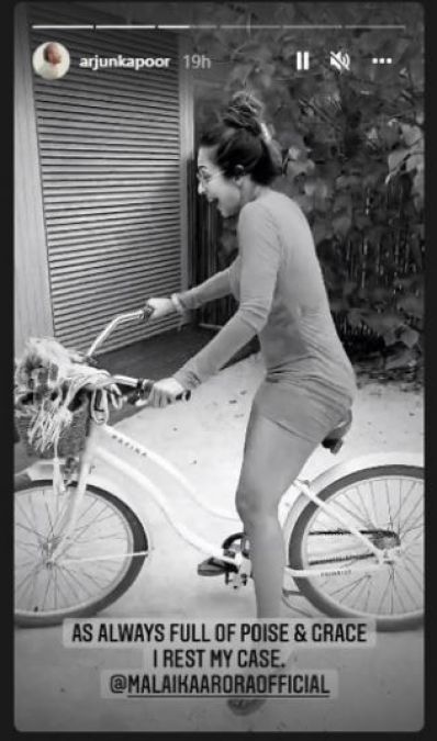 साइकिलिंग करती नजर आई मलाइका अरोड़ा, अर्जुन कपूर ने दी ये प्रतिक्रिया