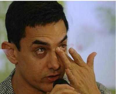 पुराने दिनों को याद कर रो पड़े आमिर खान, कहा- 'अब्बा जान की स्थिति...'