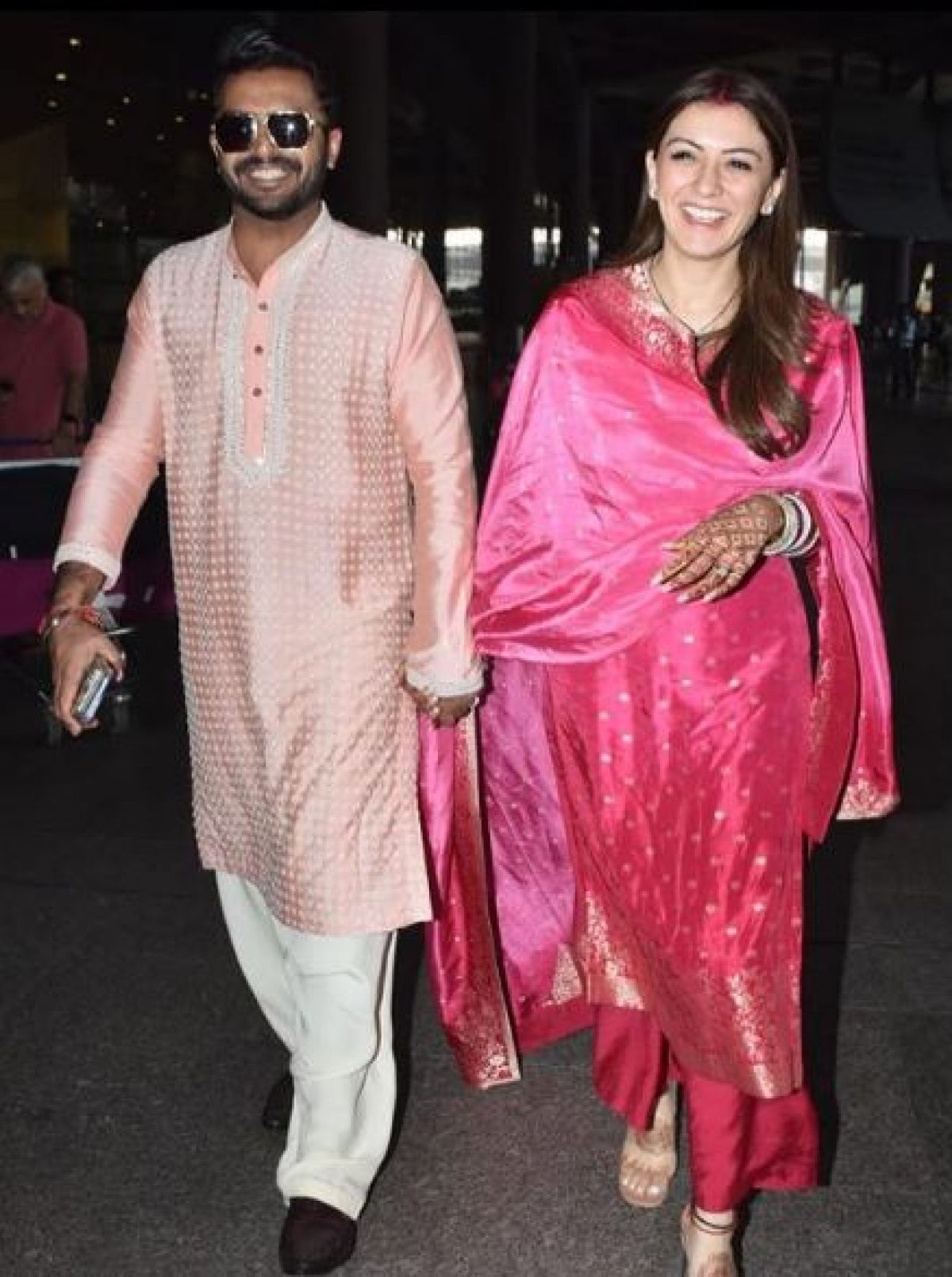 Hansika made this thing in the kitchen after marriage, husband overwhelmed