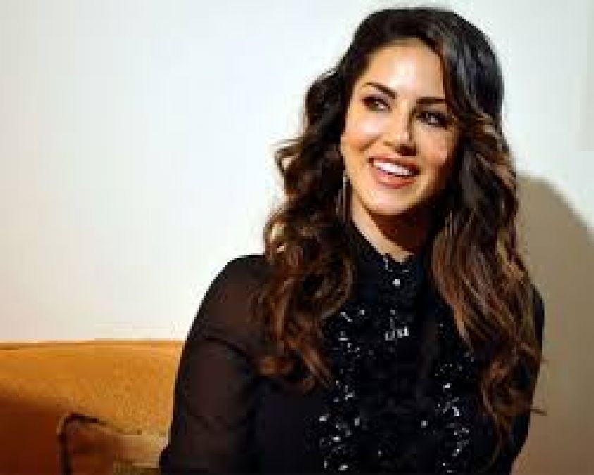 Sunny Leone shared her sexy photo, fans praised | News Track Live ...