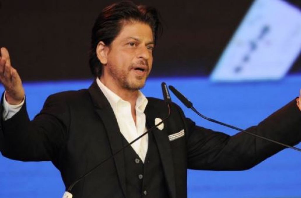 Shah Rukh Khan has a weird fear, will be suprised to know
