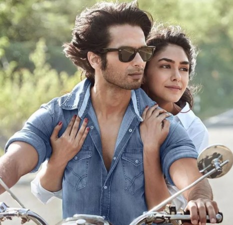 Jersey's new song 'Baliye Re' released, shahid-mrinal's love chemistry seen