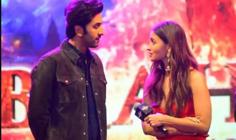 Ranbir Kapoor humiliate Alia Bhatt's at 'Brahmastra' event, actress shocked