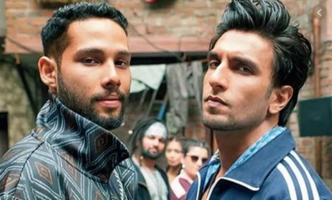 Ranveer and Alia's 'Gully Boy' out of Oscar race, Know shortlisted films