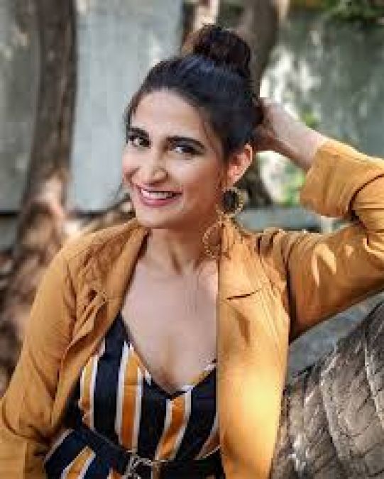 Aahana Kumra shared a photo in hot style, went viral on social media