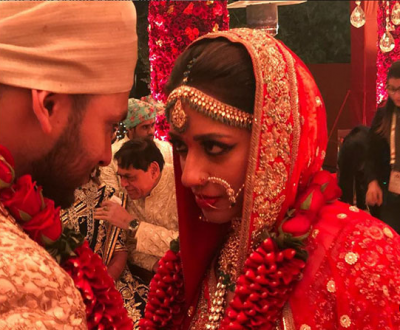 बॉलीवुड के इस मशहूर कपल ने की चुपके से शादी, तस्वीरें आई सामने