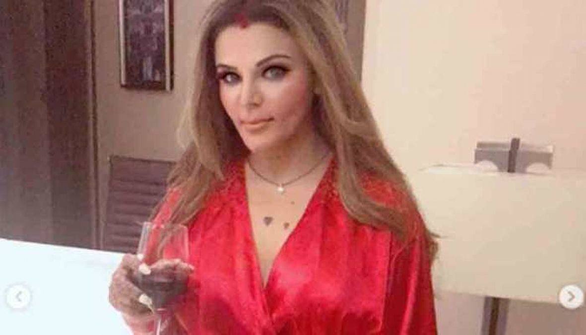 CAA: Newly wedded bride Rakhi Sawant cries and appeals public to stop violence