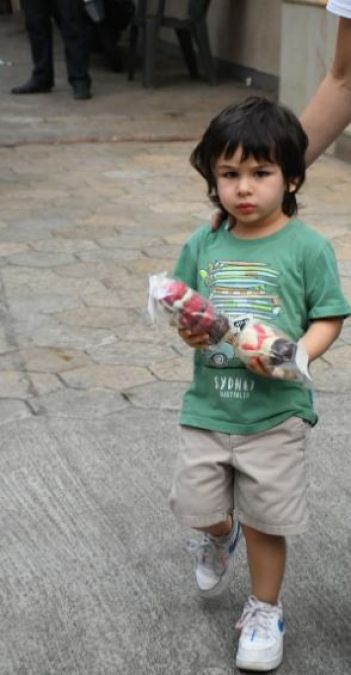 Taimur spotted with granny and mother Kareena Kapoor Khan doing Christmas shopping