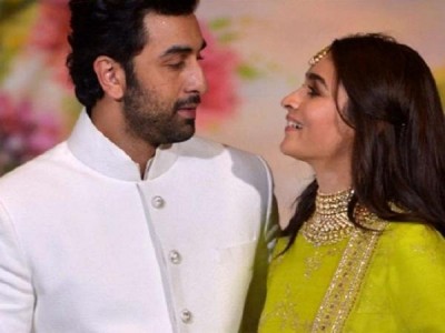 These stars will attend Ranbir-Alia's wedding, the couple will wear a dress designed by these designers!