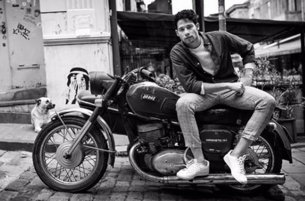 Gully Boy fame Siddhant Chaturvedi get film offer with this actress