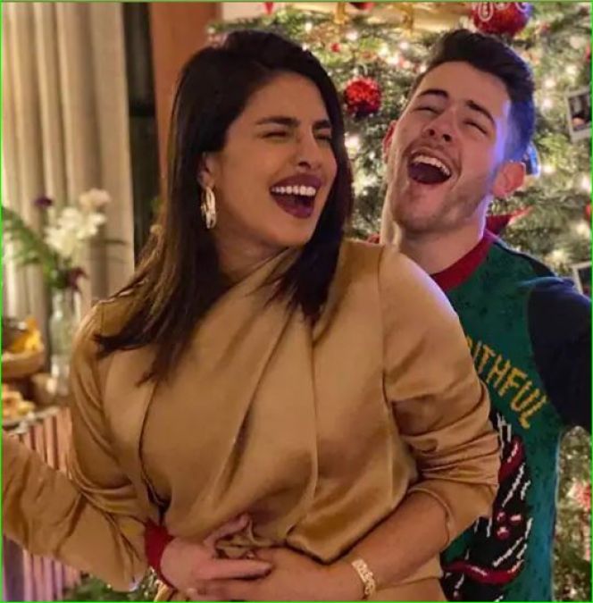 Nick Jonas gave a special gift to his wife on Christmas