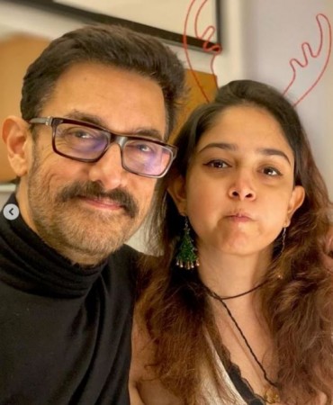 Papa Aamir Sang Aira Khan shares pictures of Christmas celebrations
