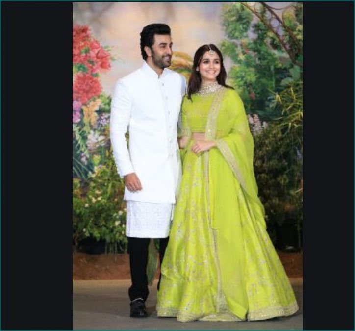 Ranbir Alia's engagement! Family and Bollywood stars arrive in Jaipur