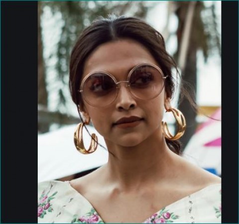 Deepika Padukone golden hoops price will blow your mind