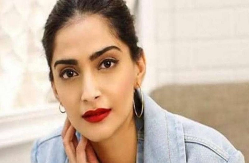 Sonam Kapoor saddened by firing at Shaheen Bagh, said this on Twitter