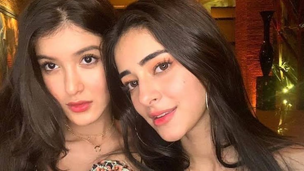 Bollywood actress Ananya and Shanaya having fun on Instagram while commenting