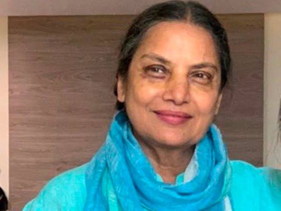 Shabana Azmi shares her first photo after her return from hospital, See here