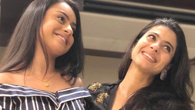 Kajol shares cute picture on Instagram with her daughter, fans go crazy