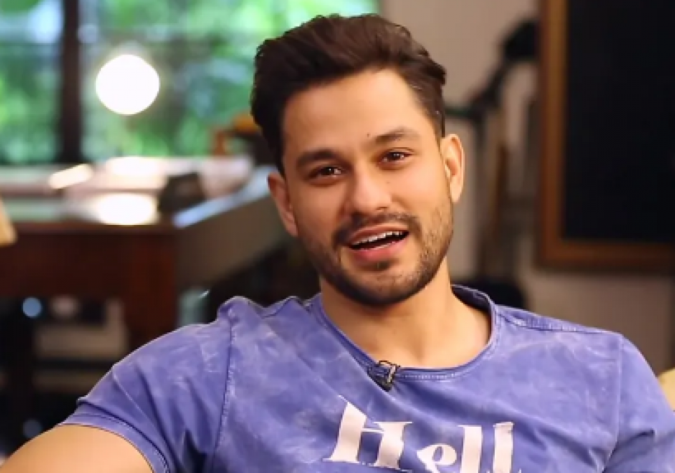 Apart from acting, Kunal Khemu also specializes in this art, do these things for friends
