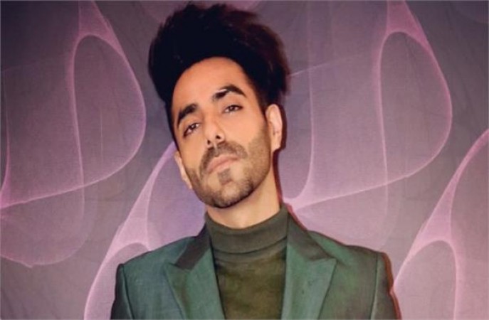 Aparshakti was seen chilling in the pool with daughter Arjoi
