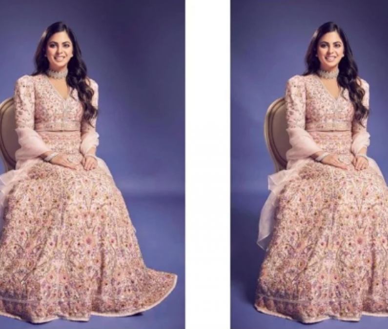 Isha Ambani looks beautiful in Kareena's brother's wedding, looks adorable in a pink lehenga