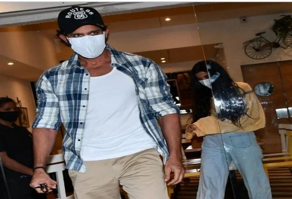 Hrithik Roshan is once again seen with Saba