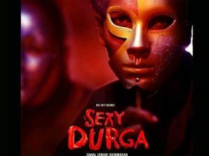फिल्म ‘सेक्सी दुर्गा’ ने जीता हिवोस टाइगर अवॉर्ड
