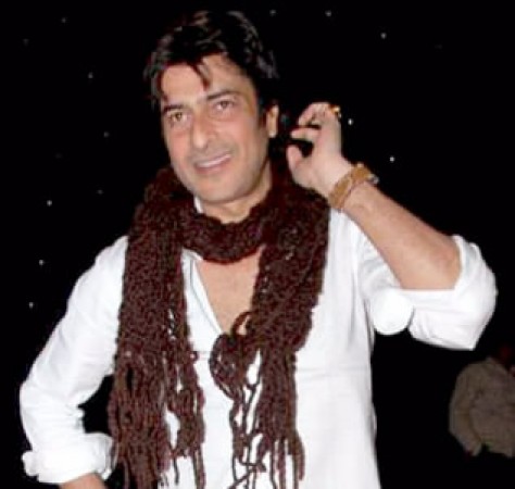 Sharad Kapoor has appeared in many Bollywood films