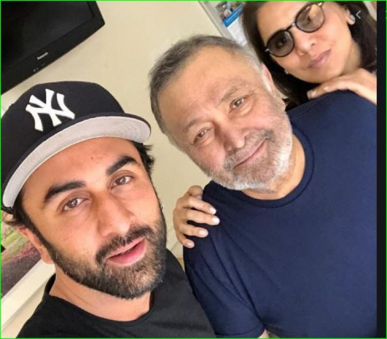 Rishi Kapoor admitted to hospital again, condition serious