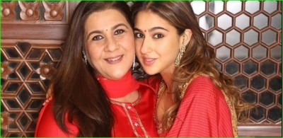 Sara Ali Khan to work in the remake of her mother's superhit film