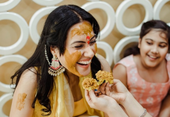 काम्या पंजाबी की हल्दी सेरेमनी की तस्वीरें आई सामने, आज शादी के बंधन में बंधेंगी