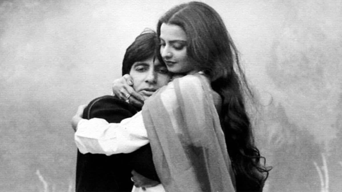 When Rekha was not able to meet Amitabh Bachchan after his accident in film Coolie