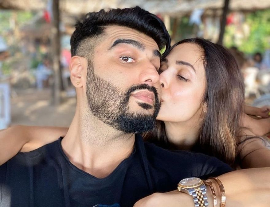 Malaika Arora shares photo with Arjun Kapoor together ahead of Valentine's Day