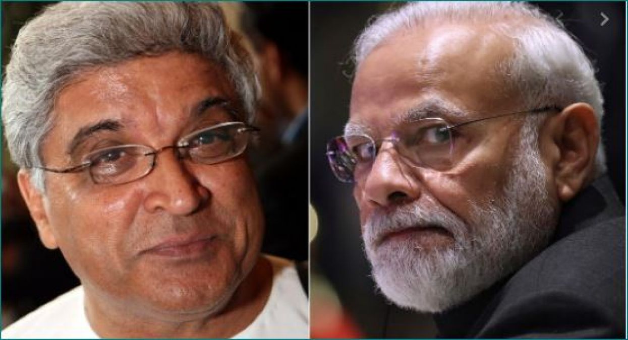 Javed Akhtar, furious at PM Modi, says- 