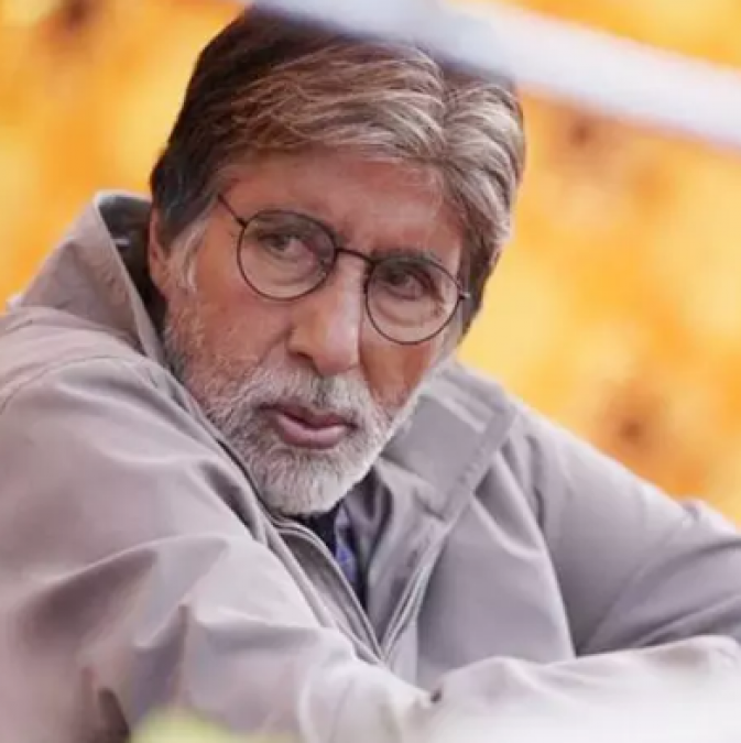 Amitabh Bachchan tweeted on Muhurta, fans mock him