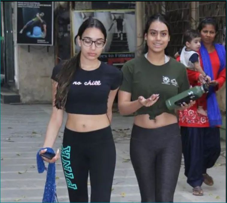 Nysa Devgan spotted after practice at dance class, photos went viral
