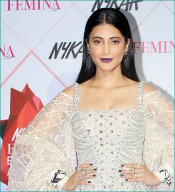 Bollywood actresses were seen spreading glamour at Femina Beauty Awards 2020