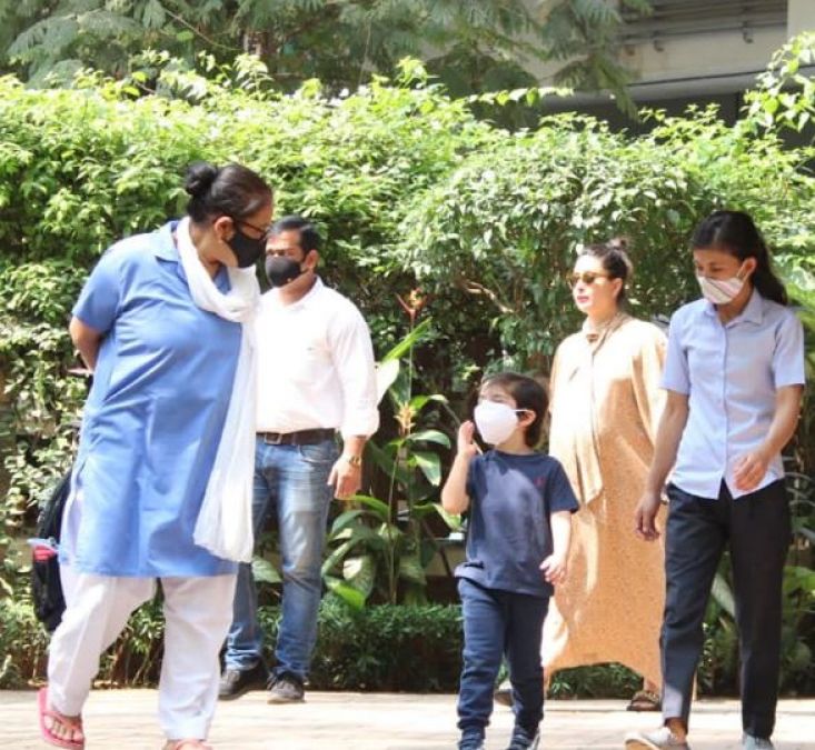 Kareena Kapoor came out with her child, See beautiful pictures