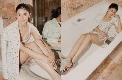 Alia Bhatt got her photoshoot done in the bathroom, fans went crazy.