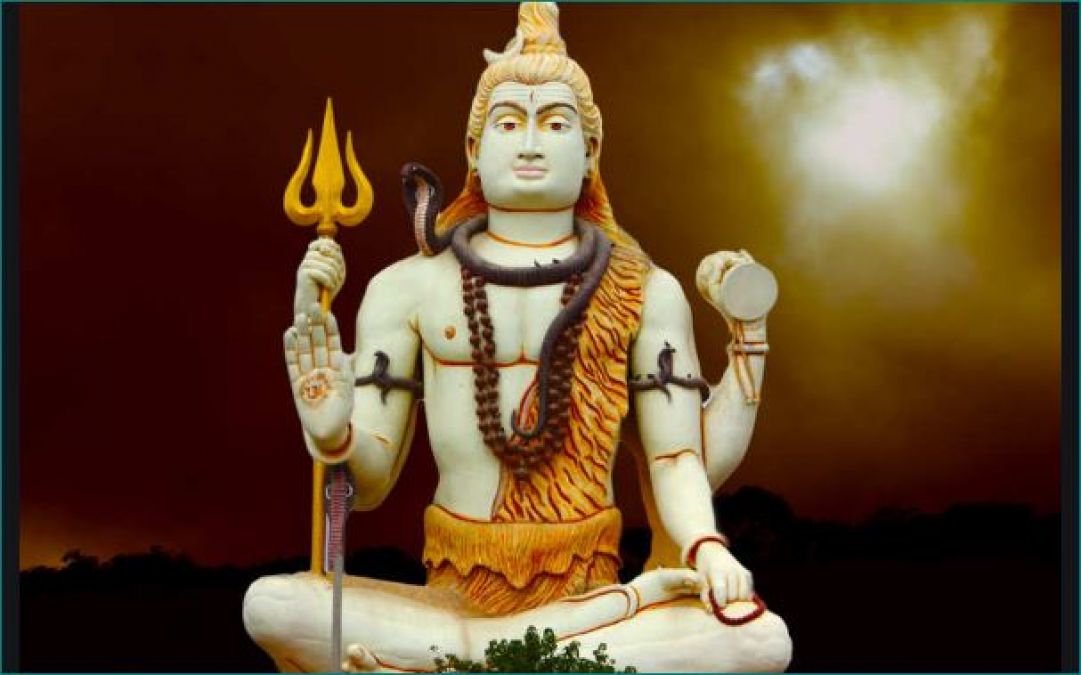 Celebrate Mahashivratri with these Bollywood songs on Lord Shiva