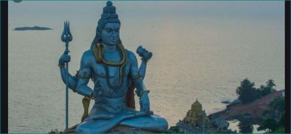 Celebrate Mahashivratri with these Bollywood songs on Lord Shiva