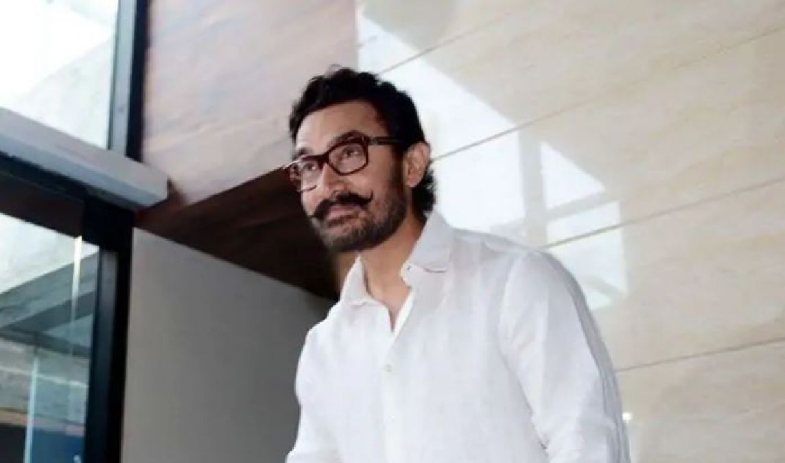 Aamir Khan gave message to Chinese fans, says 'Take care'