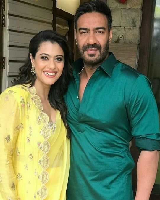 Ajay Devgn and Kajol completes 22 years of marriage