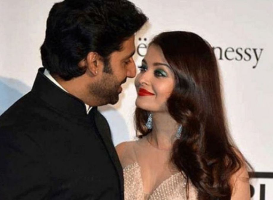 Abhishek holds Aishwarya's hand and took her on stage, Watch dance video