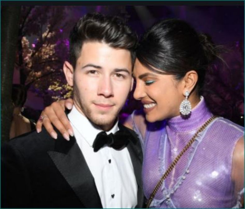 Nick Jonas reveals his feelings writing a love letter to Priyanka Chopra
