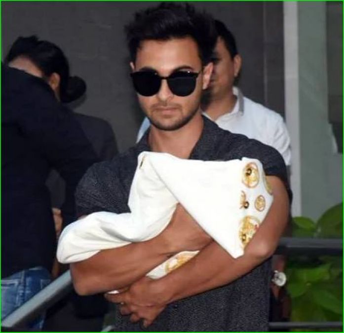 Arpita discharged from the hospital, see pictures